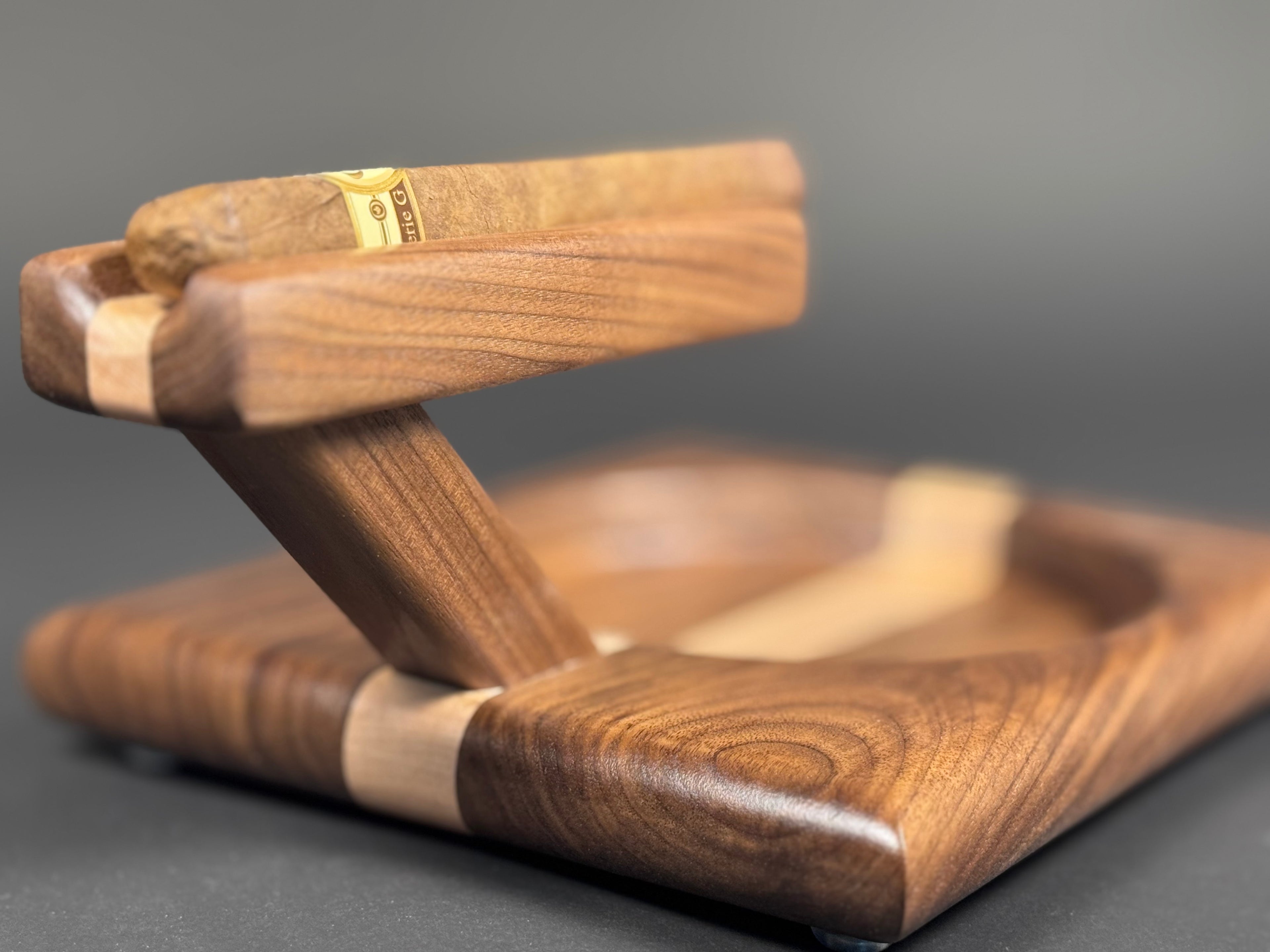 SmokeStand Boardz