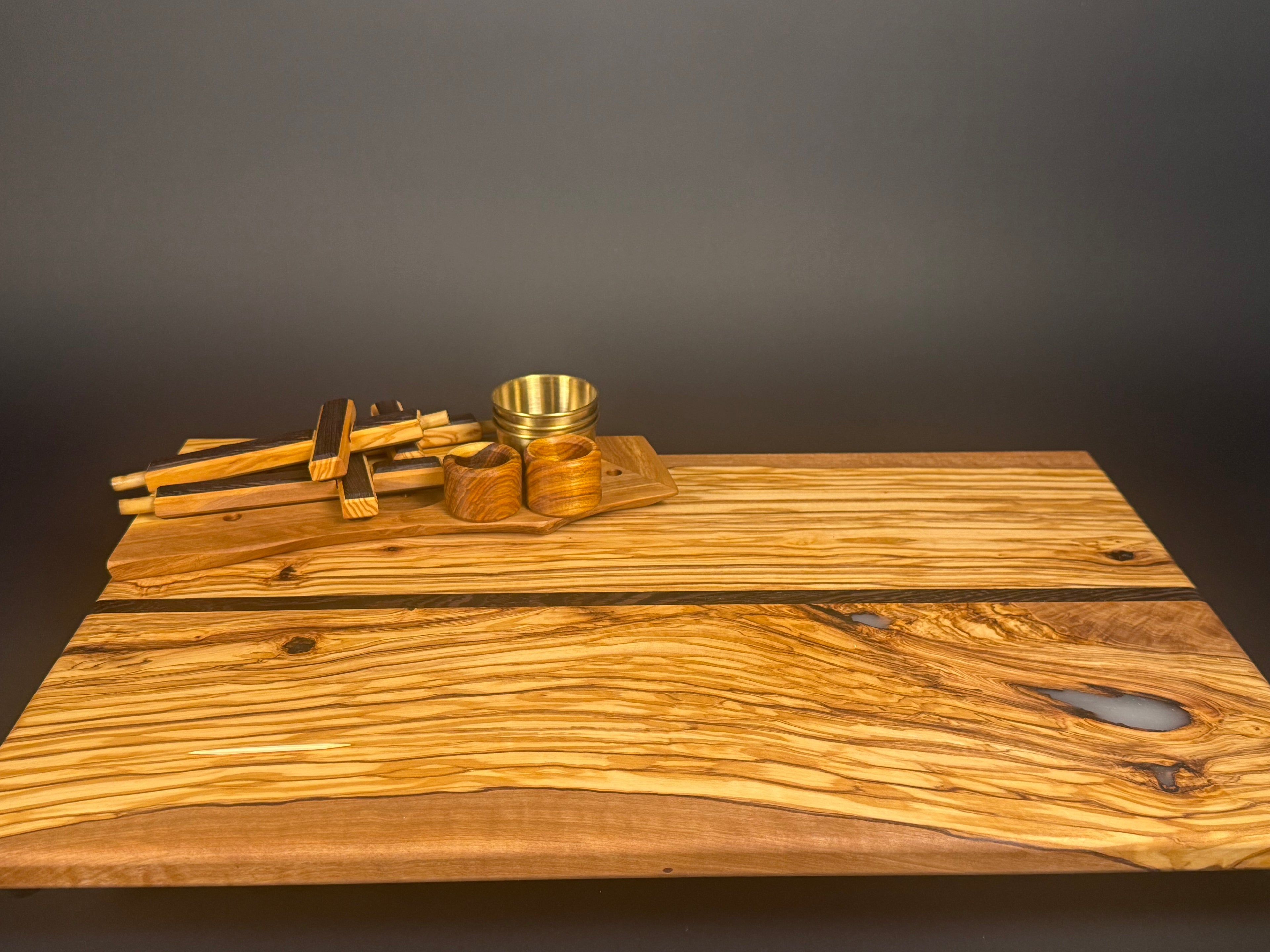 Olive wood and Wenge CharDUDErie Board