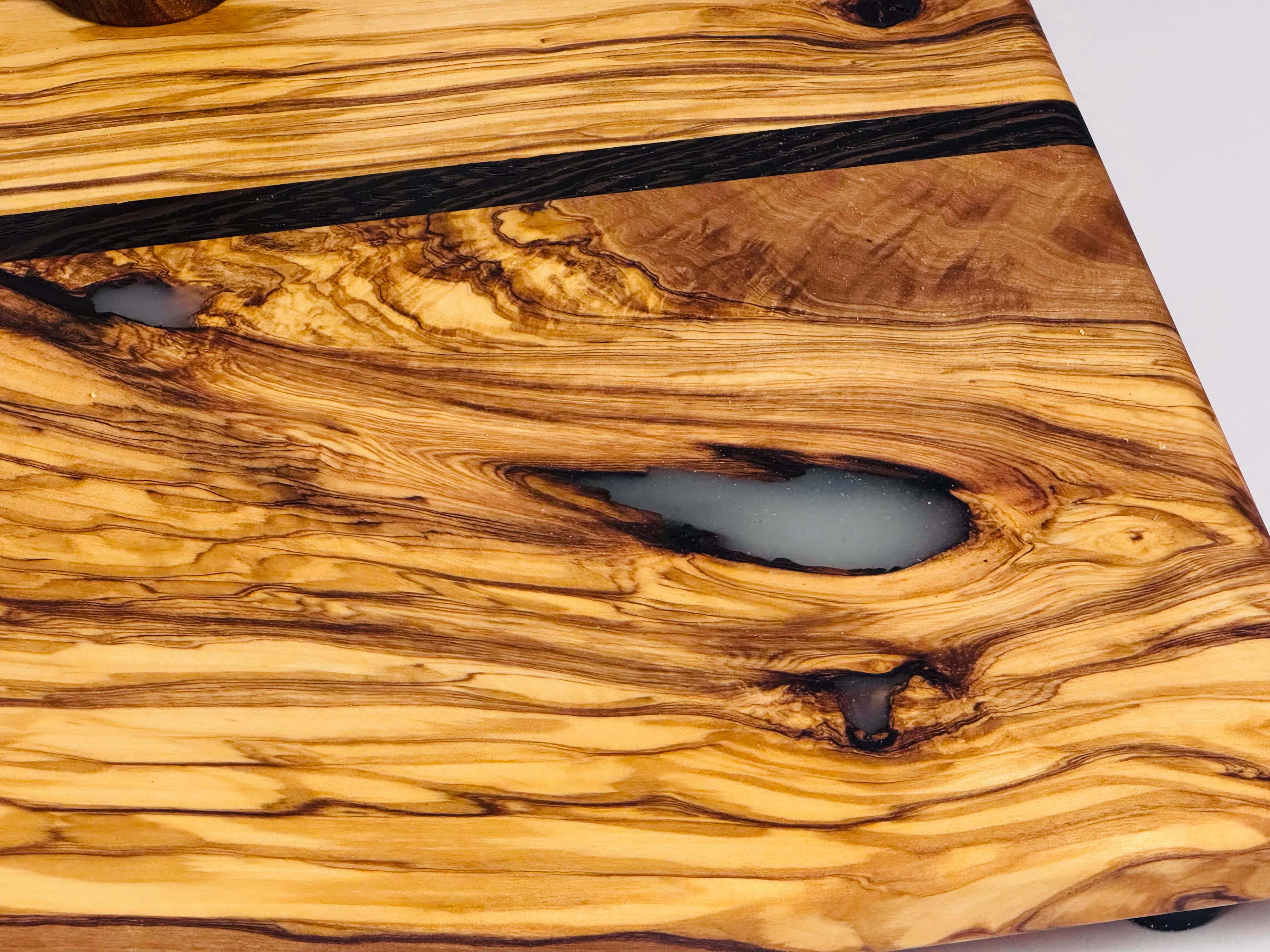 Olive wood and Wenge CharDUDErie Board