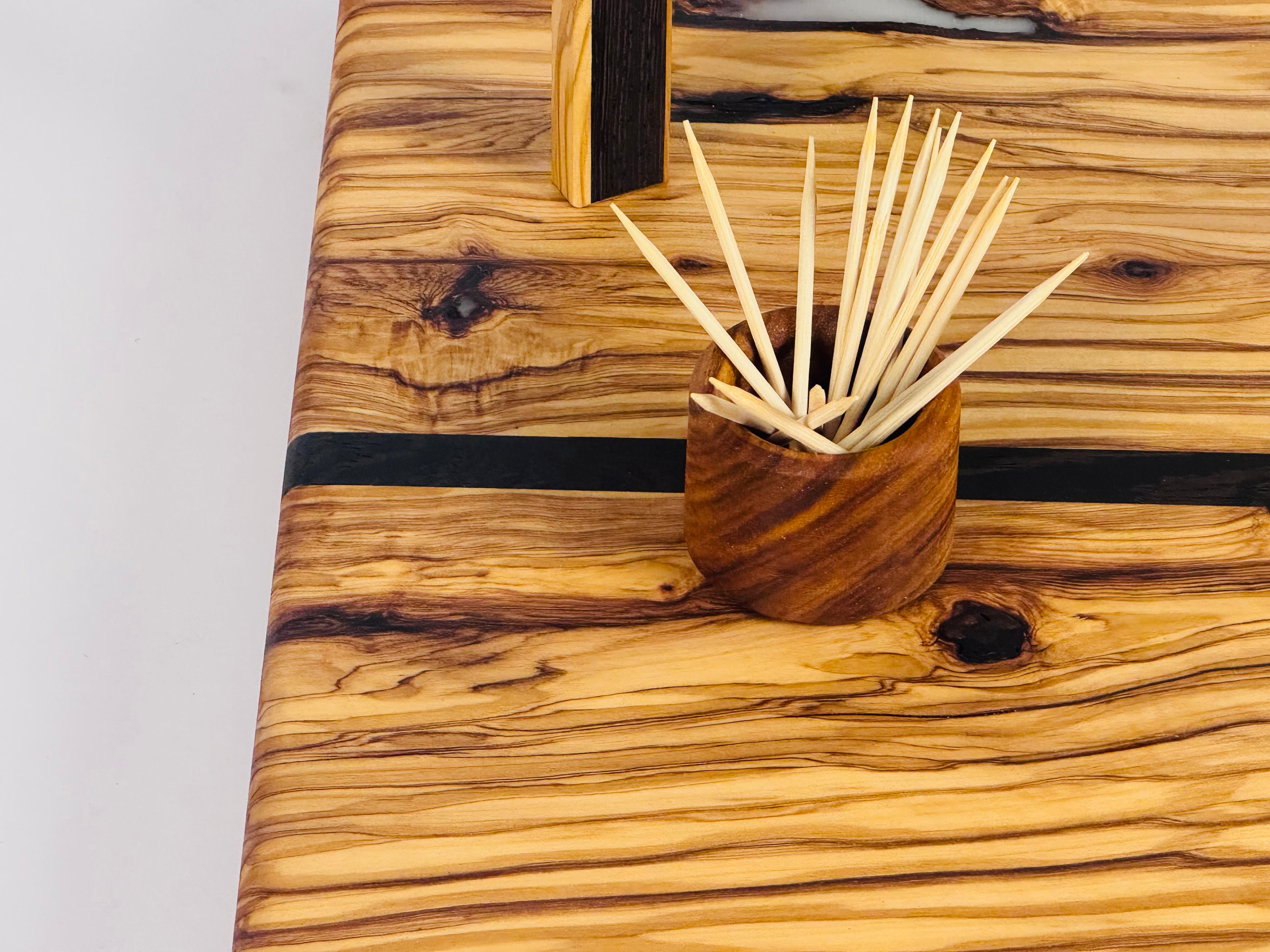 Olive wood and Wenge CharDUDErie Board